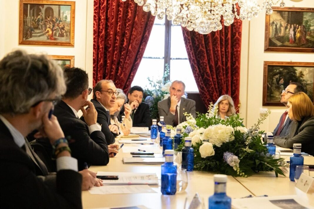 El Grupo de Ciudades Patrimonio aprueba un presupuesto de 1,6 millones para 2026 y respalda la candidatura de Cáceres a Capital Europea de la Cultura 2031