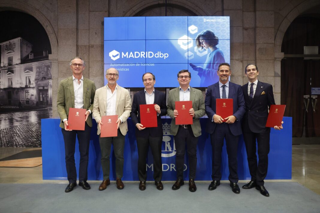 Madrid activa MADRIDdbp con cinco convenios para automatizar licencias urbanísticas